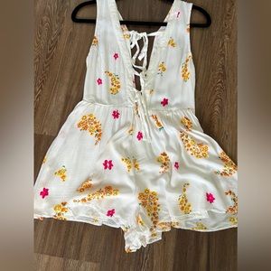 Gently used floral jumper
